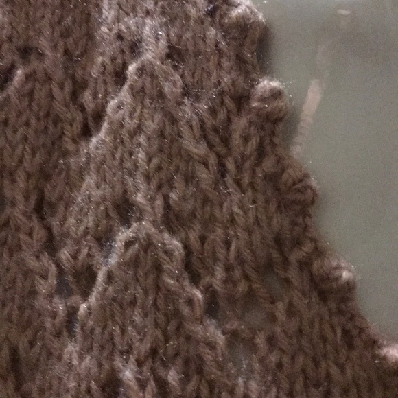 Sweater - Picture 4 of 7